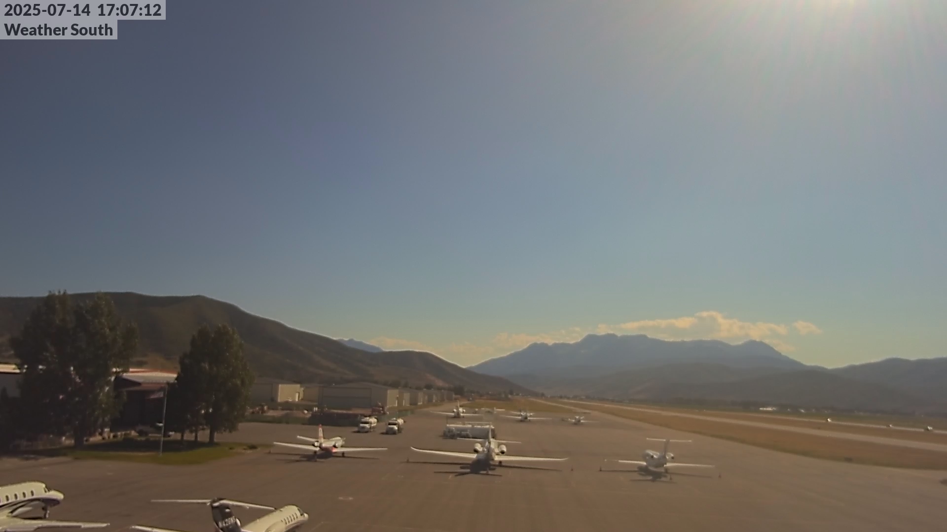 Weather South View, Real Time Airport Camera