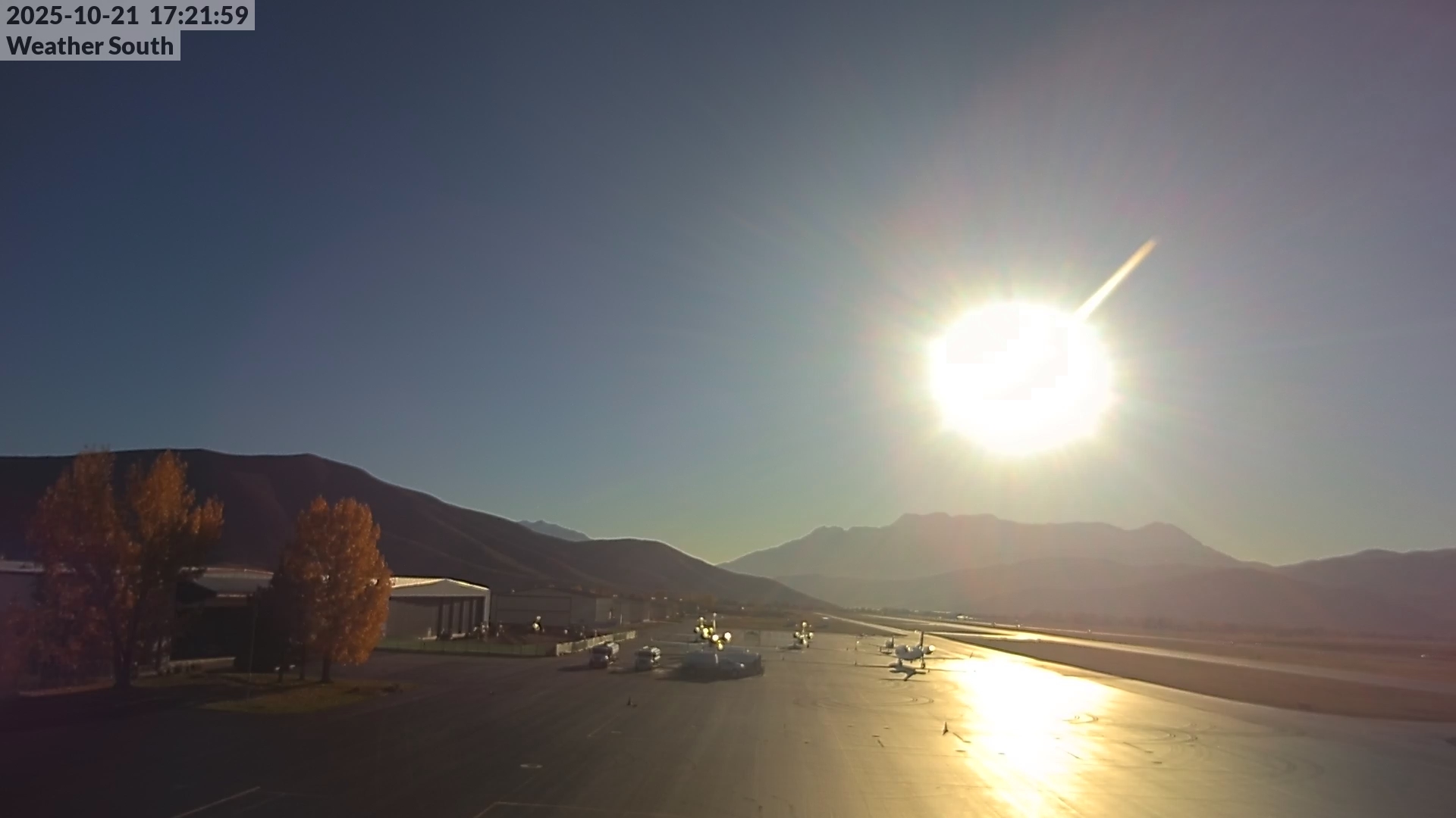 Weather South View, Real Time Airport Camera
